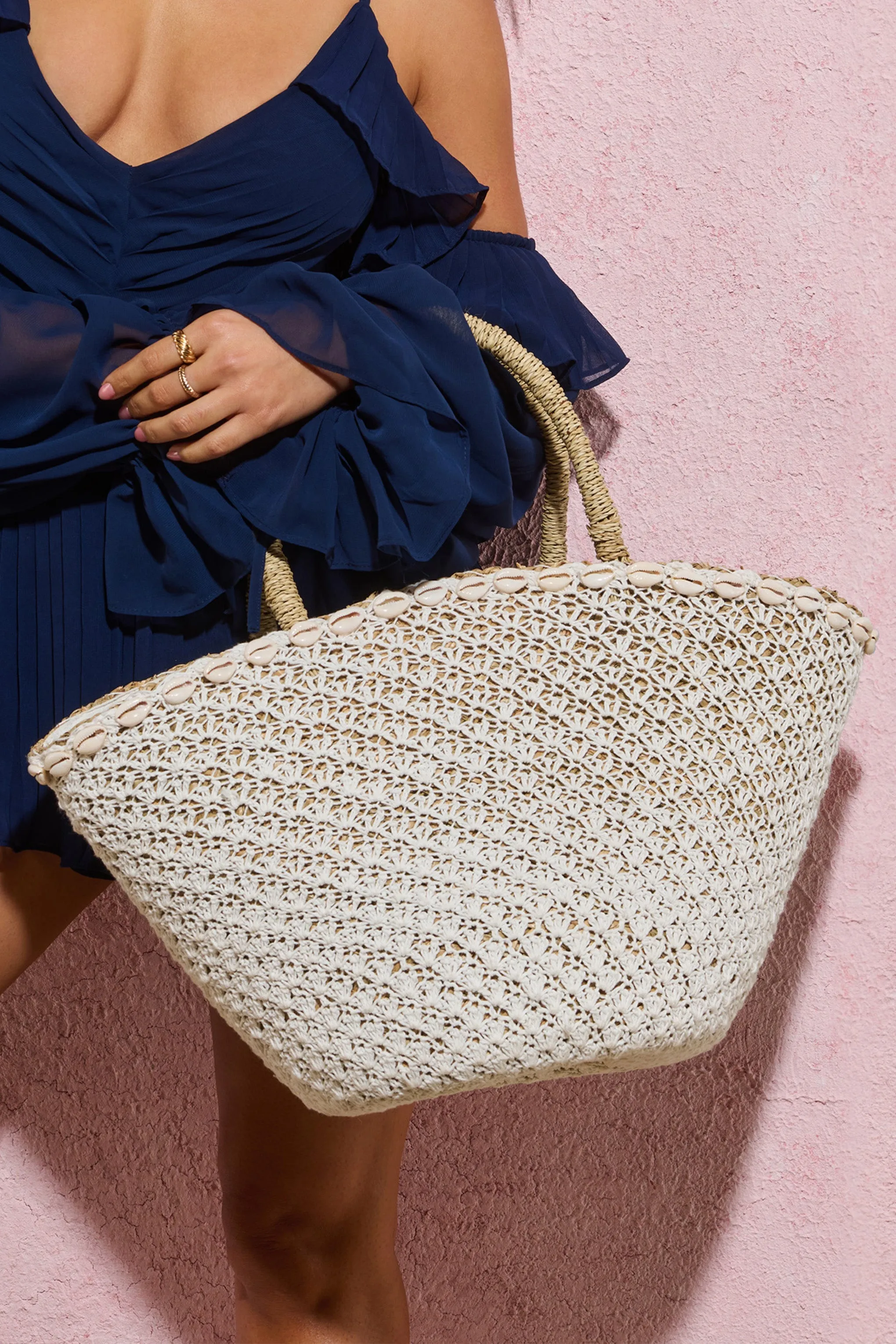 Anguilla | White Crochet Bucket Tote Bag With Shells