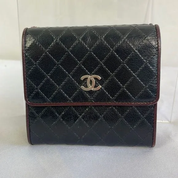 ChanelBlackQuilted Wallet