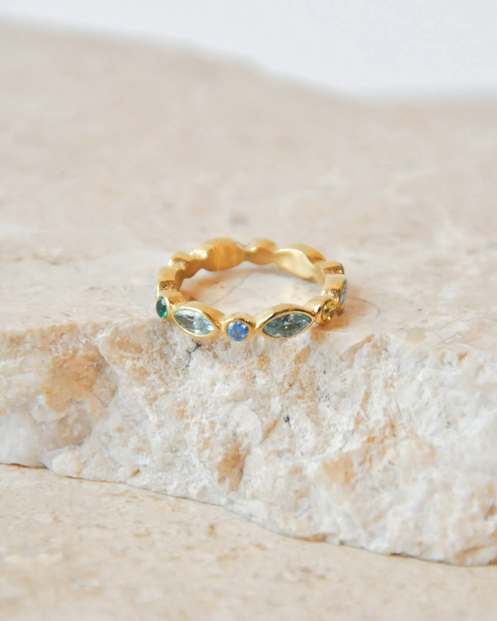 Ring Blue Mood Diamond Gold